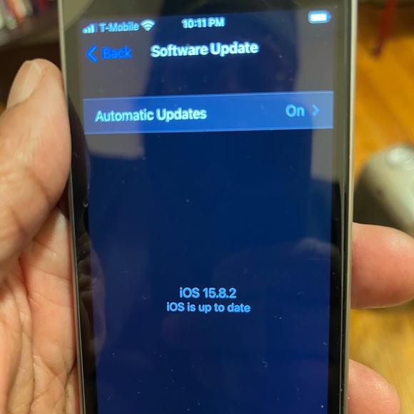 Apple iPhone SE 2016 1st Generation 32GB Unlocked. USB cable & charging block. - Picture 4 of 8